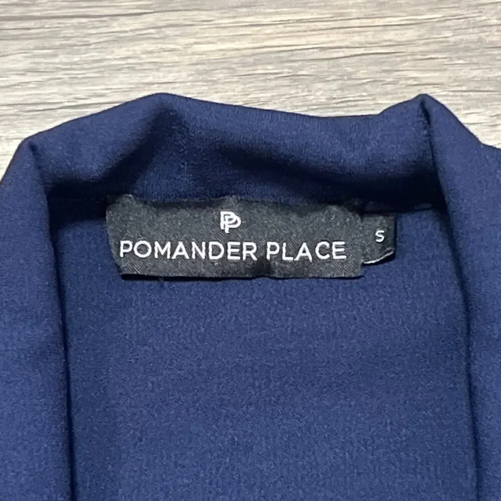 NWOT Pomander Place‎ Tuckernuck Size Small Midi Dress Navy Blue Gold Buttons